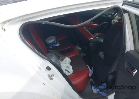 2013 Hyundai Veloster Base W/Red z USA, uszkodzony, nr VIN KMHTC6AD4DU126090